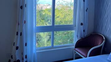 2 Schlafzimmer, Bügeleisen/Bügelbrett, WLAN, Bettwäsche