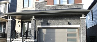 Niagara Falls, Thorold Home