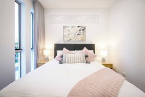 3 Schlafzimmer, Bügeleisen/Bügelbrett, WLAN, Bettwäsche