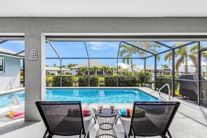 Beheizter Pool