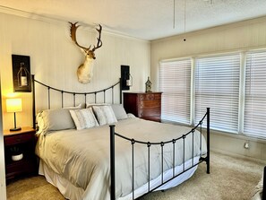 3 camere, ferro/asse da stiro, Wi-Fi gratuito, lenzuola