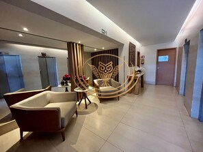 Lobby - Coruja Imob - Flat Crystal Place (Goiania)