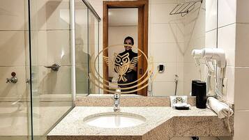 Apartment | Bathroom