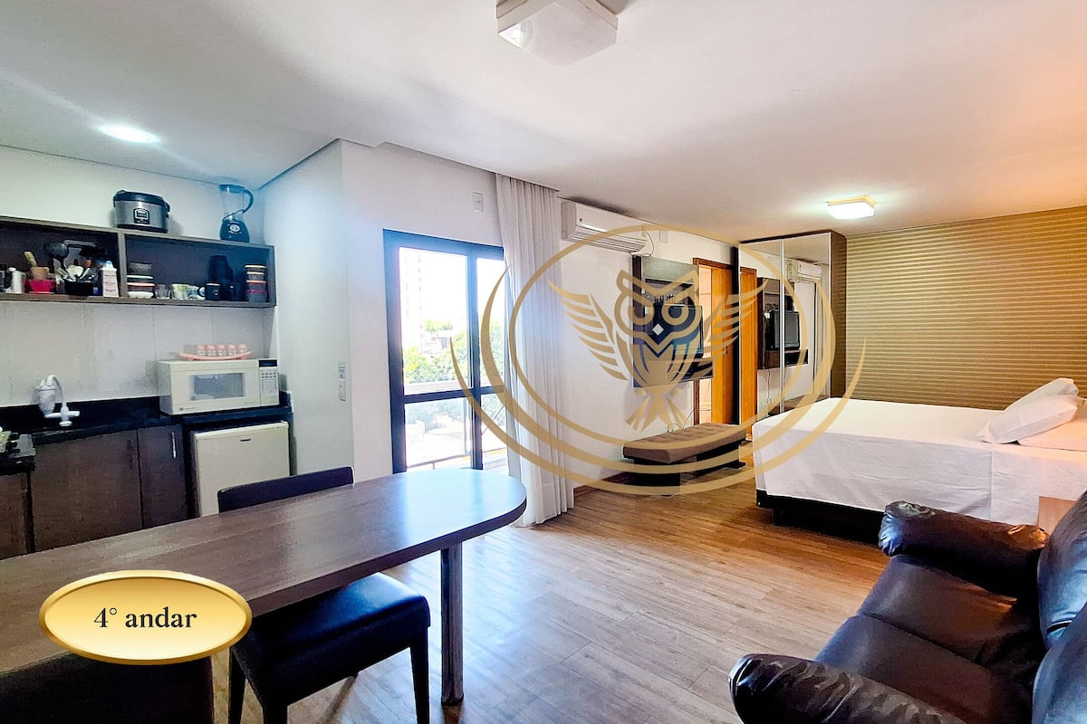 Departamento Deluxe | 1 habitación, espacio para trabajar con laptop y cortinas blackout