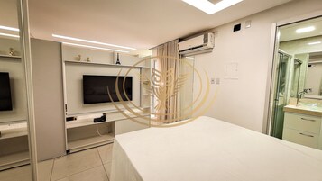 Basic Apartment | 1 bedroom, laptop workspace, blackout drapes, iron/ironing board
