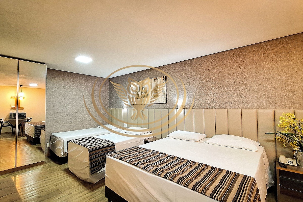 Departamento Grand | 1 habitación, espacio para trabajar con laptop y cortinas blackout