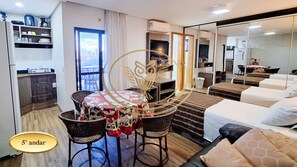 Apartment | Dining - Coruja Imob - Flat Crystal Place (Goiania)