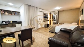 Apartment | 1 bedroom, laptop workspace, blackout drapes, soundproofing - Coruja Imob - Flat Crystal Place (Goiania)