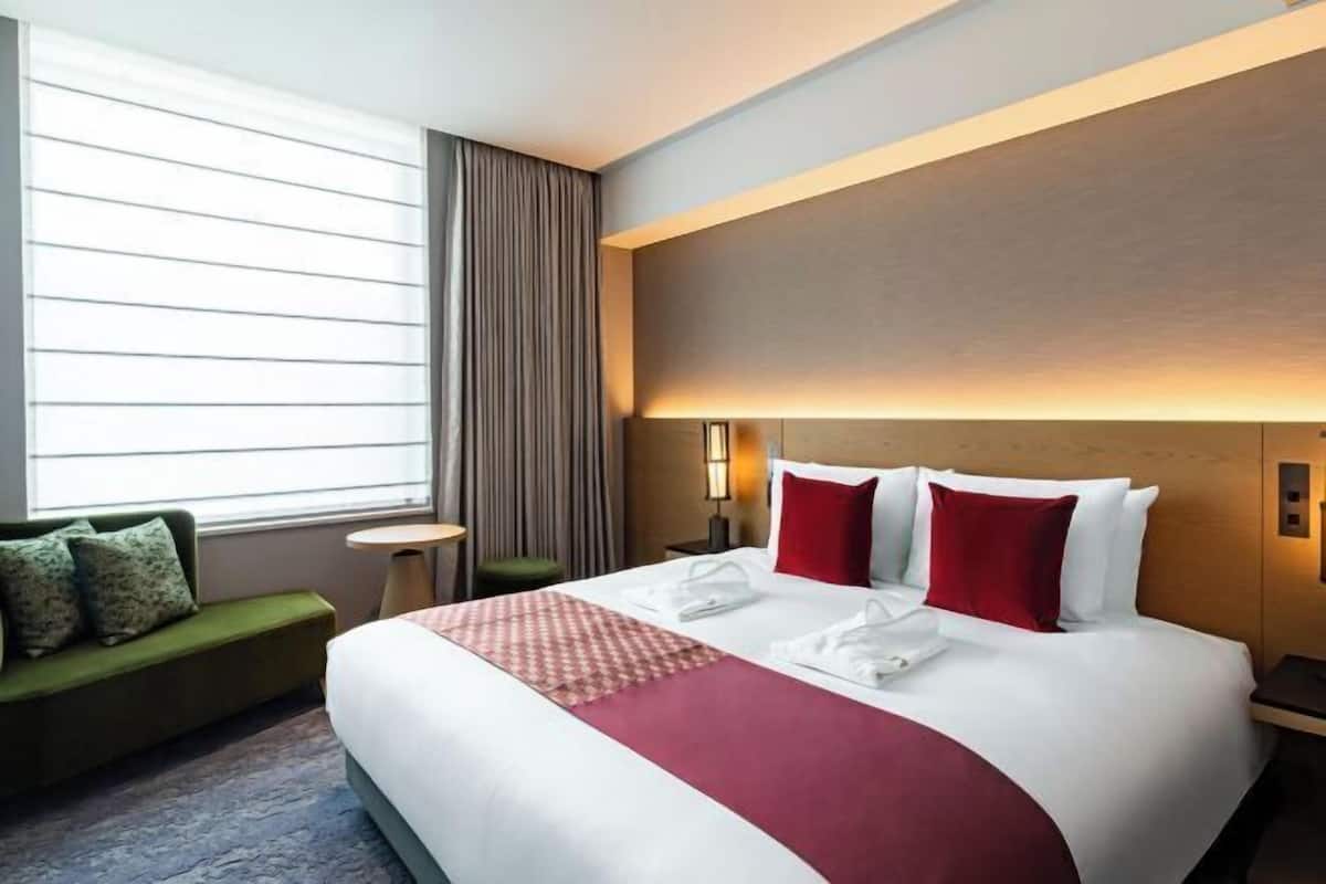 1 bedroom, down comforters, in-room safe, blackout drapes