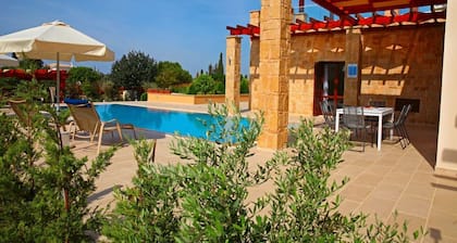 Luxury Living with Picturesque Outdoor Serenity, Paphos Villa 1487
