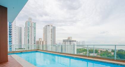Luxury 3BR Oceanview balcony