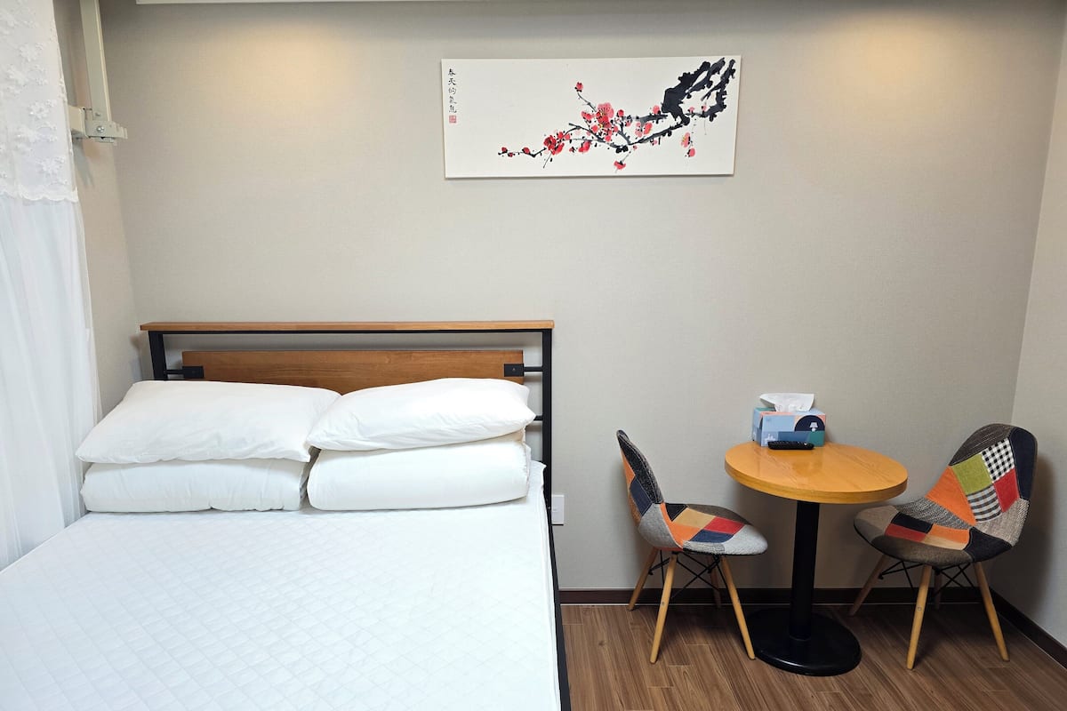 Standard Double Room, 1 Double Bed, Non Smoking (non-Korean nationals only) | Hypo-allergenic bedding, desk, laptop workspace, free WiFi