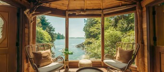 Maison Tofino - Private Oceanfront