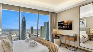 Desk, iron/ironing board, WiFi, bed sheets - Burj Khalifa Pool View Dubai Mall Address Opera 2B (Dubai)