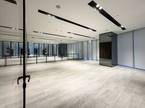 Bright Yoga Hall – Perfect for Stretching or Meditation