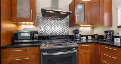 Charming Home - 1 Mile from Whiskey Row and Downtown Prescott