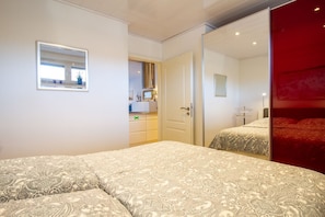 1 chambre, fer et planche à repasser, Wi-Fi