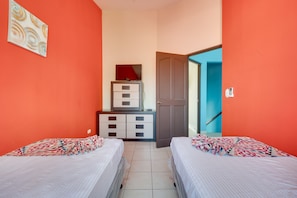 2 chambres, accès Internet, draps fournis