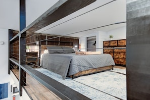 Comfort Cabin, 2 Bedrooms, Kitchenette, Valley View | Living area