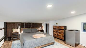 Comfort huisje, 2 slaapkamers, kitchenette, uitzicht op vallei | 2 slaapkamers, een strijkplank/strijkijzer, gratis wifi