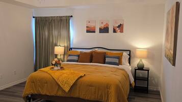 3 chambres, fer et planche à repasser, Wi-Fi gratuit, draps fournis