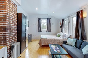 Accès Internet, draps fournis, accès pour personnes à mobilité réduite