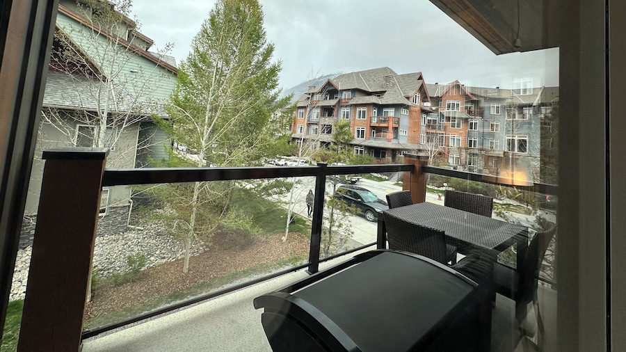 Solara Corner Suite-Pool & Hot Tub & Spa