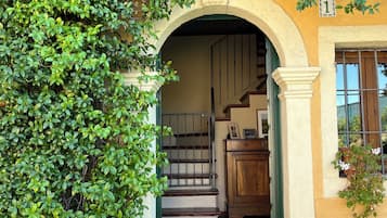 Dettaglio esterni