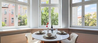 2Homerent | Secreto | 2 Bedrooms | Old Town