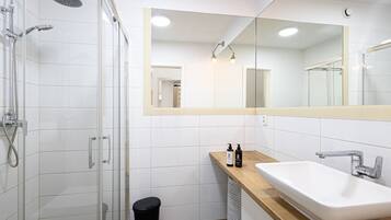 Haartrockner, Handtücher