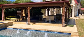 4-bedroom spacious home with guest house & pool, located on 9 acres of land