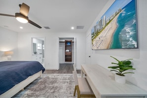 4 bedrooms, desk, iron/ironing board, travel cot