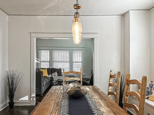 House w/ Excellent Locale.  Beautifully remodeled!