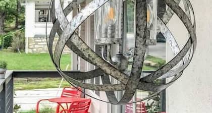 First Floor with 2 King Bedrooms