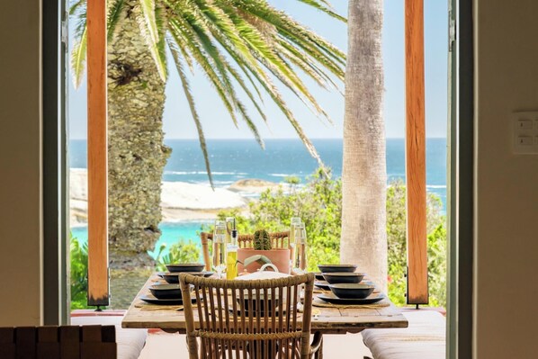 Dining - Llandudno Beach Oasis Solmara House (Cape Town)