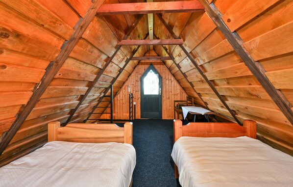 2 chambres, lit parapluie, Wi-Fi gratuit, draps fournis