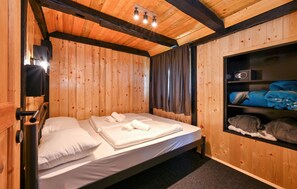 2 chambres, lit parapluie, Wi-Fi gratuit, draps fournis