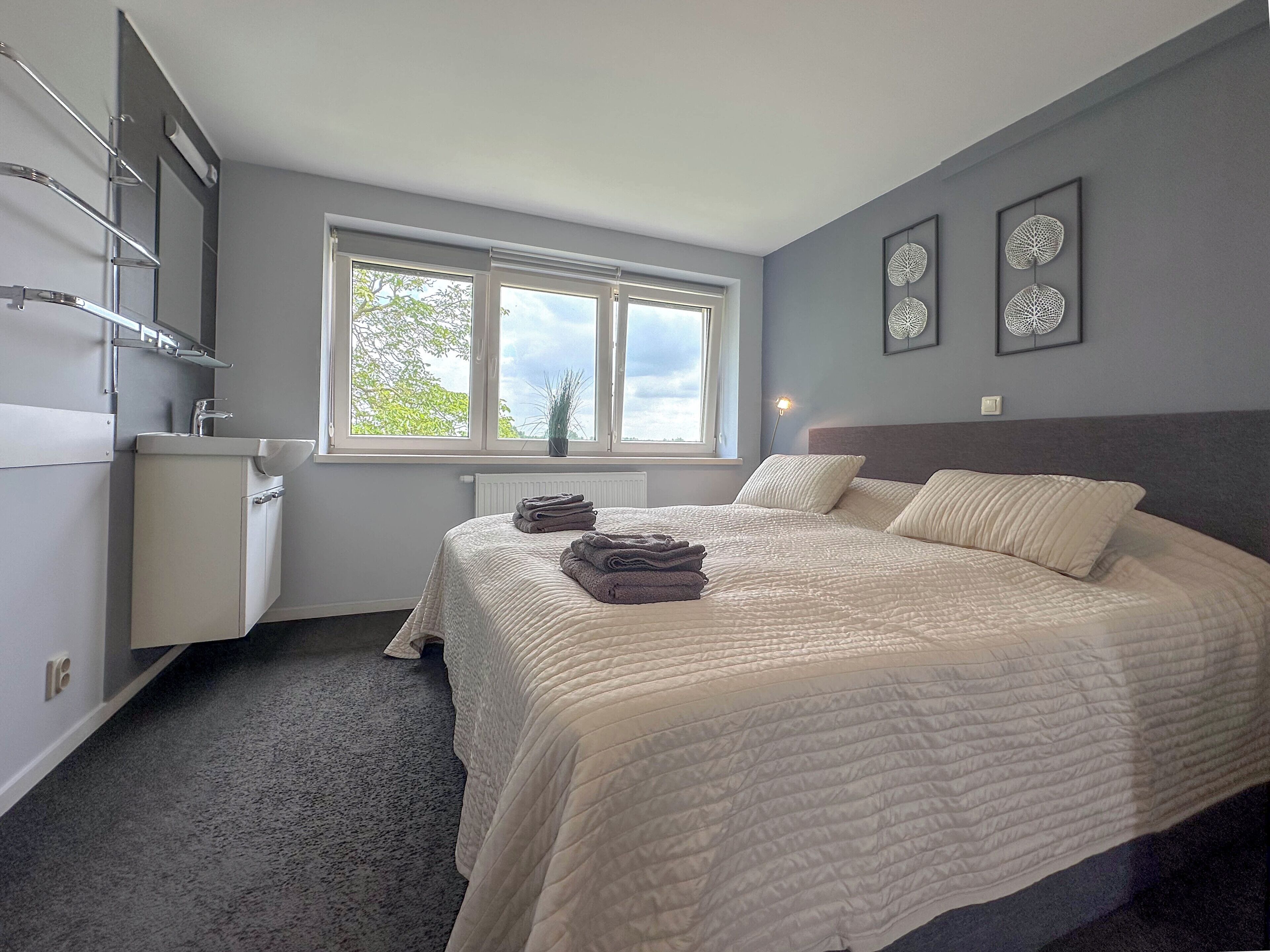 7 室のベッドルーム、インターネット