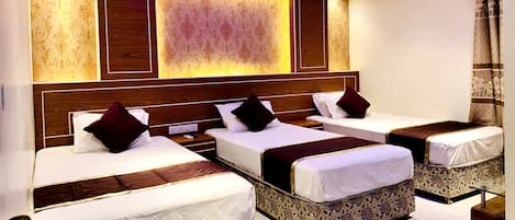 Premium Triple Room | 1 bedroom, desk, free WiFi