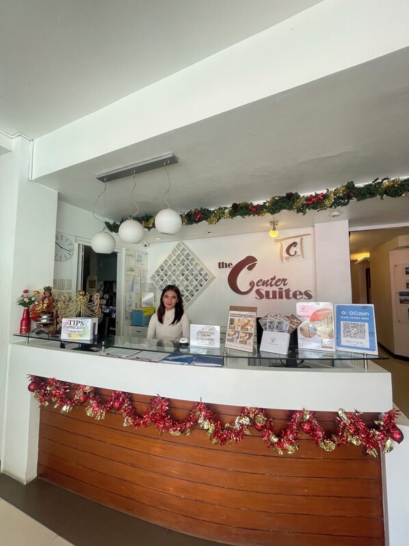 Reception - The Center Suites Cebu (Cebu City)