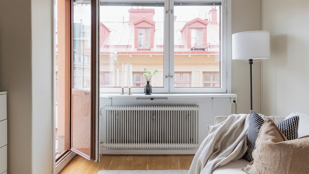 TV - One Room Apartment At Södermalm (Stockholm)