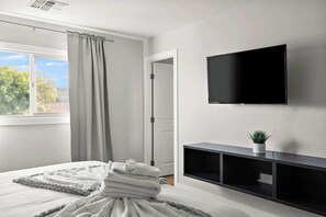5 bedrooms, iron/ironing board, travel cot, WiFi