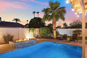 Pool - Scottsdale Magic~Pool, Spa, Pool Table, & Arcade (Scottsdale)