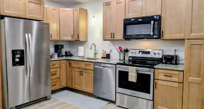 Inviting 3-bedroom home - just 6 miles from Hersheypark!