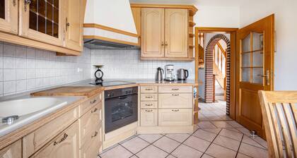 Holiday Home 'Ferienhaus Erlengrund A' with Private Terrace, Private Garden and Wi-Fi