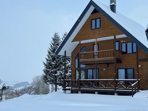 Exterior - Biei san-ai-no-oka Villa Shion (Biei)