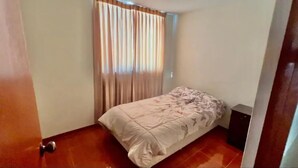 5 室のベッドルーム、ベッドシーツ