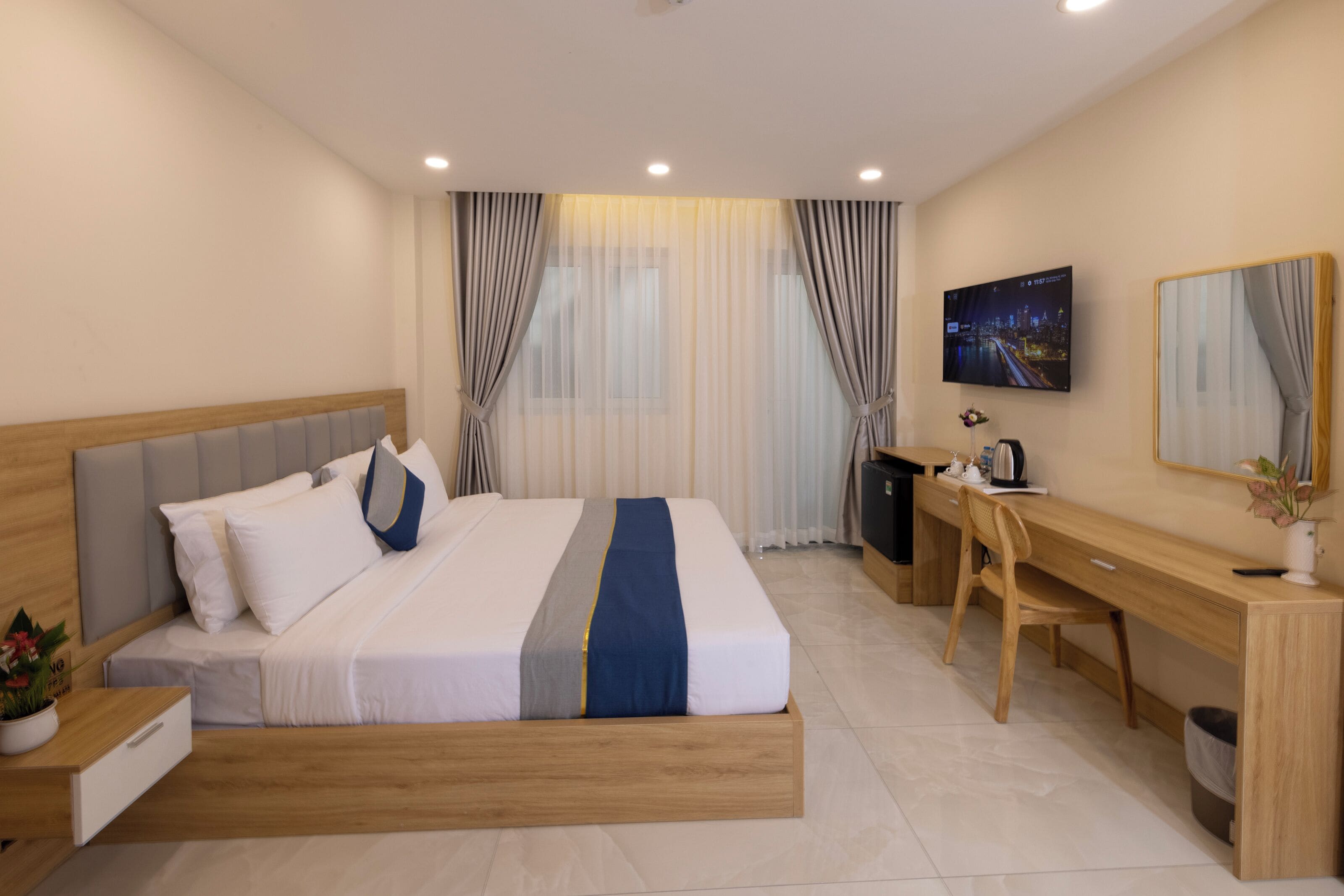 Deluxe Double Room | Soundproofing, iron/ironing board, free WiFi