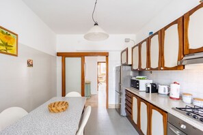 Imagen sin descripción, 5 de 21, botón