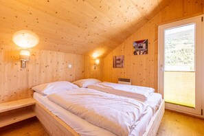 4 chambres, accès au Wi-Fi (inclus)
